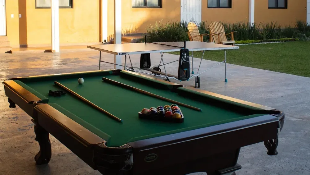 Pool table and ping-pong table in the courtyard
